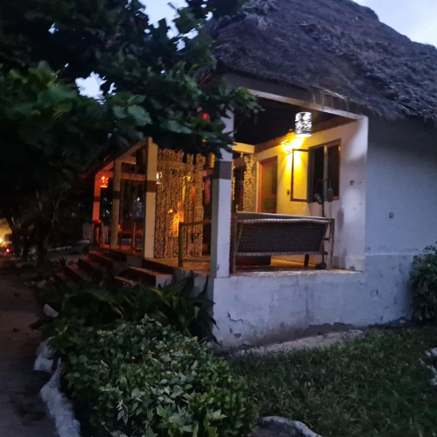 Fontaine Garden Village Bwejuu Exterior foto